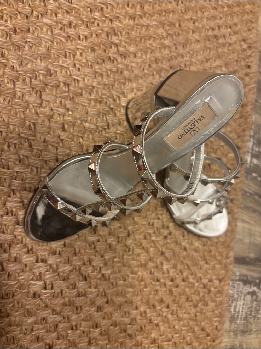 Valentino Gravani -Rockstud - T-Strap Heel size 38-1/2 60MM Metallic Silver